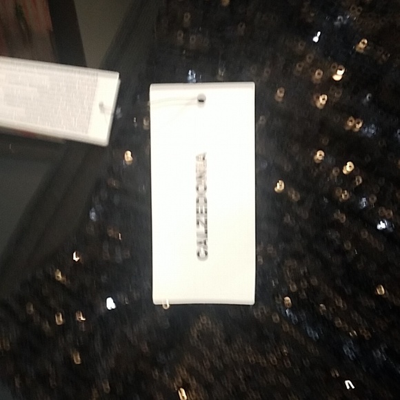 Shorts - Picture 2 of 2